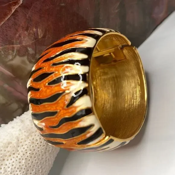 Gold Orange Black White Tiger Stipe Bangle Kenneth J Lane - Picture 2 of 15
